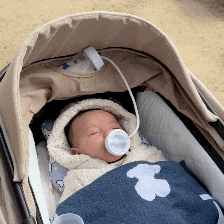 Hands free Feeding Bottle